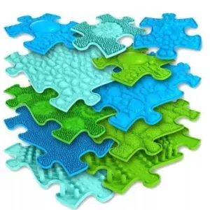 De sensorische puzzelmatten oceaan set vertegenwoordigt een mooie basiscollectie van de speelmatten van Muffik. Een geweldig blote voetenpad!