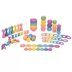 houten regenboog set voor loose parts play