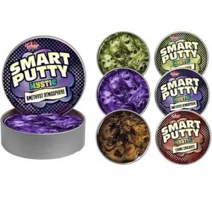 smart putty is veilige, niet-giftige putty in handig opbergblik. Vorm, stuiter, rek en ontdek het gemarmerde kleureffect.