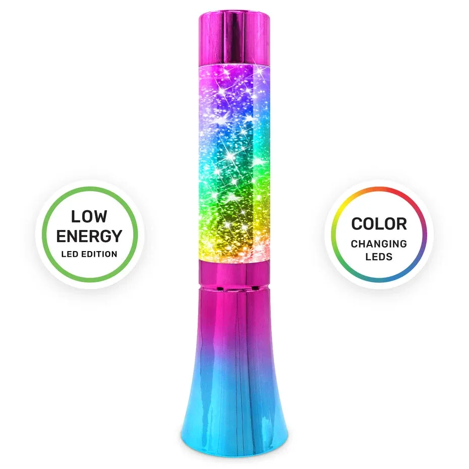 De glitterlamp die van kleur verandert zorgt voor een magische sfeer in de ruimte