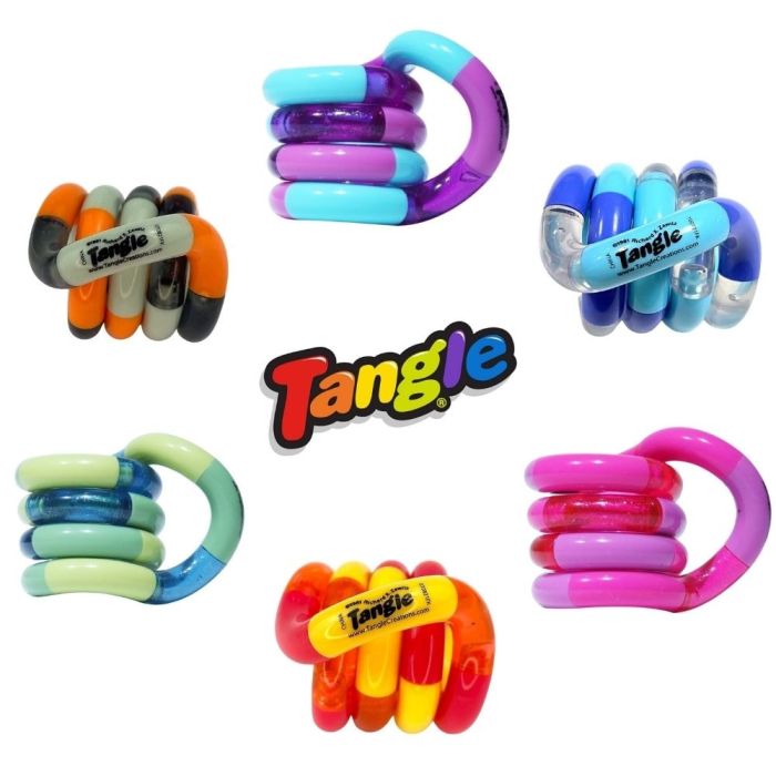 tangle classic bestaat uit gladde schakels en is de ideale fidget toy voor in de klas