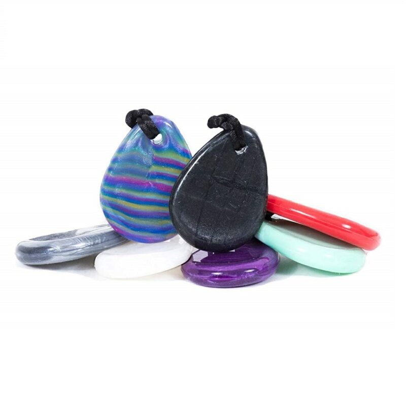 Chewigem Raindrop is een geweldig mooie bijtketting voor kinderen en volwassenen. Deze druppel kauwketting is geschikt voor gemiddelde kauwbehoefte.