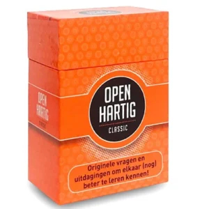 De openhartig classic gesprekskaarten zijn hét middel om in gesprek te gaan met je vrienden en familieleden en te leren over elkaar en over jezelf!.