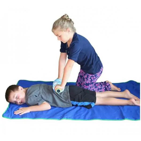 Met de diepe druk roller bied je kinderen en volwassenen gerichte diepe druk. Dit helpt bij het verwerken van prikkels. Een handig therapeutisch hulpmiddel