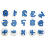 Met de cijfer stempels oefen je spelenderwijs het herkennen van de cijfersymbolen en leer je ook eenvoudige rekensommen stempelen.