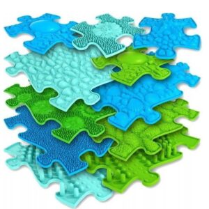 De sensorische puzzelmatten oceaan set vertegenwoordigt een mooie basiscollectie van de speelmatten van Muffik. Een geweldig blote voetenpad!