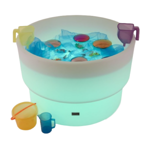 tickit watertafel is lichtgewicht voor gebruik binnen en buiten met water, ijs, waterbeads. Ideaal voor sensorisch spel met licht!