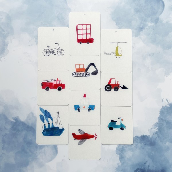 in a flashcard transport is een set met voertuigen kaarten om je kind uit te dagen bewegend te leren