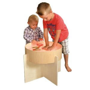 Standaard voor de Jonely Lichttafel. Ideaal om kinderen om de tafel heen te laten ontdekken met licht.