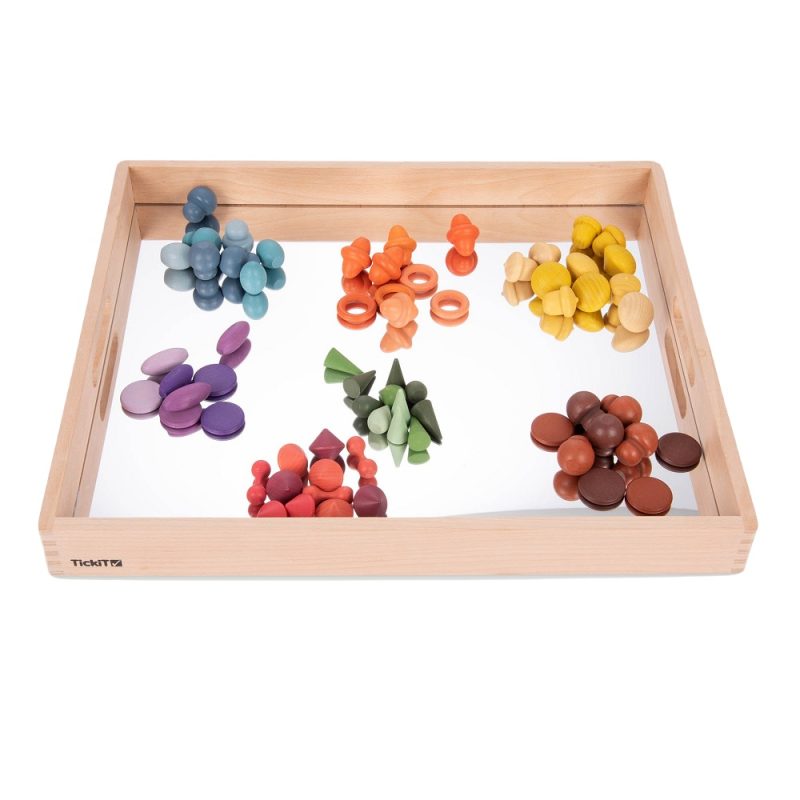 tickit houten spiegelbak leent zich prima voor loose parts play