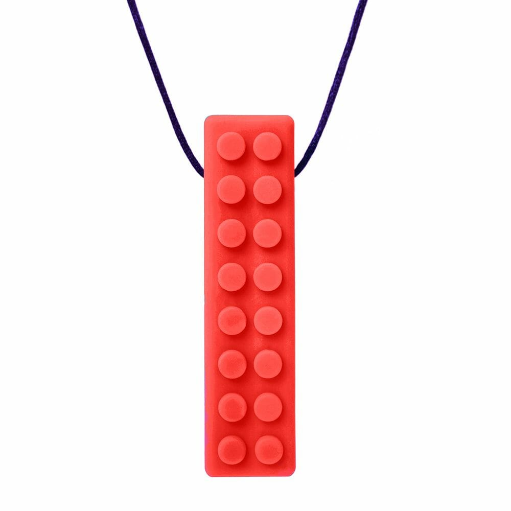 Brick stick kauwketting is geinspireerd door het bekende bouwblokje. Veel kinderen zetten daar de tanden in, deze bijtketting is een goed alternatief.