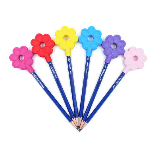 ark potloodtopper bloem matcht bij de kauwketting flower en het losse bijtspeelgoed in de vorm van een bloem. Een leuke vrolijke kauwdop voor op je potlood.