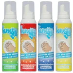 Met knetterzeep wassen je kinderen graag de handen. Een klein beetje schuim op de handen en hoor en zie het knisperen. Wassen zonder water