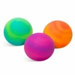 Nee-doh stressbal is populair als fidget toy, maar ook voor gebruik in de klas door kinderen met adhd