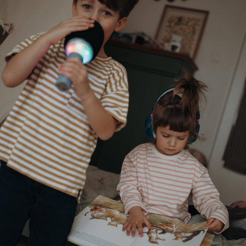 gehoorbeschermer voor kinderen om oren te beschermen in een lawaaierige omgeving