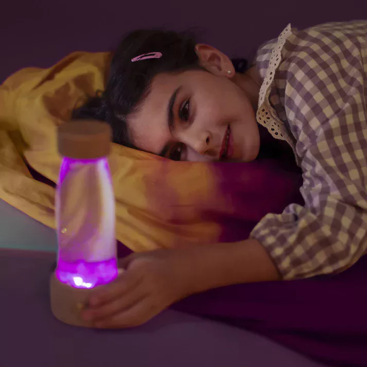 Rust en magie in één: de Petit Boum Magic Lamp voor baby’s en kinderen
