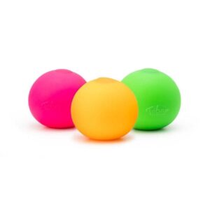 Squishy neon stressbal van zacht siliconen, ideaal om te knijpen en stress te verminderen, ontspanning en focus voor kinderen en volwassenen.