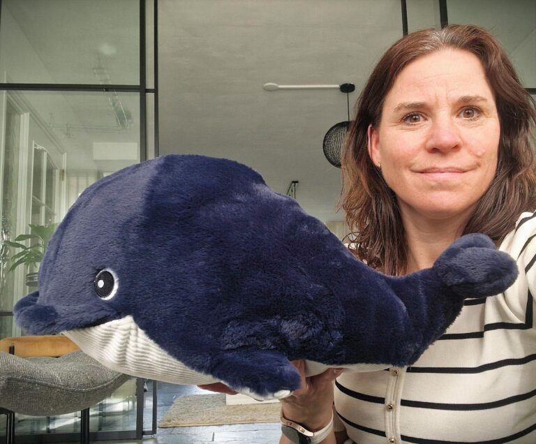Zennie de ZenWhale – verzwaarde knuffel die helpt bij rust en ontspanning