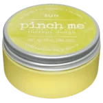 Kneedbare therapy dough met frisse citroengeur. Helpt bij ontspanning, focus en prikkelverwerking. Ideaal voor rustmomenten
